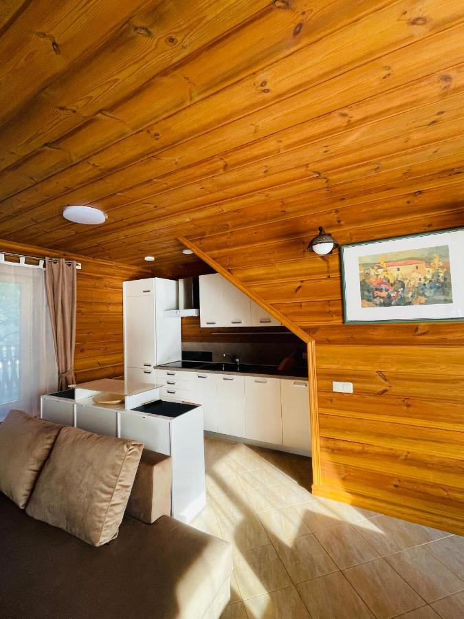 Salkoni Apartamento Pape Exterior foto
